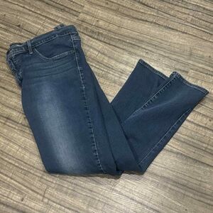 Levi Strauss & Co 311 Shaping Women's Skinny Jeans, Waist Size: 34 Length: 32